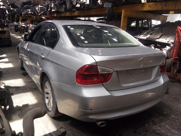 CAJA DE CAMBIOS BMW 320I 2006  USADA  EN DESARME
